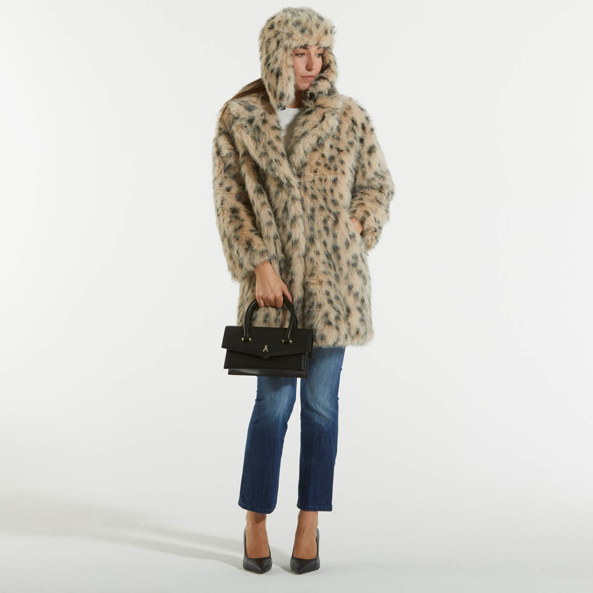 Blanche eco pelliccia animalier