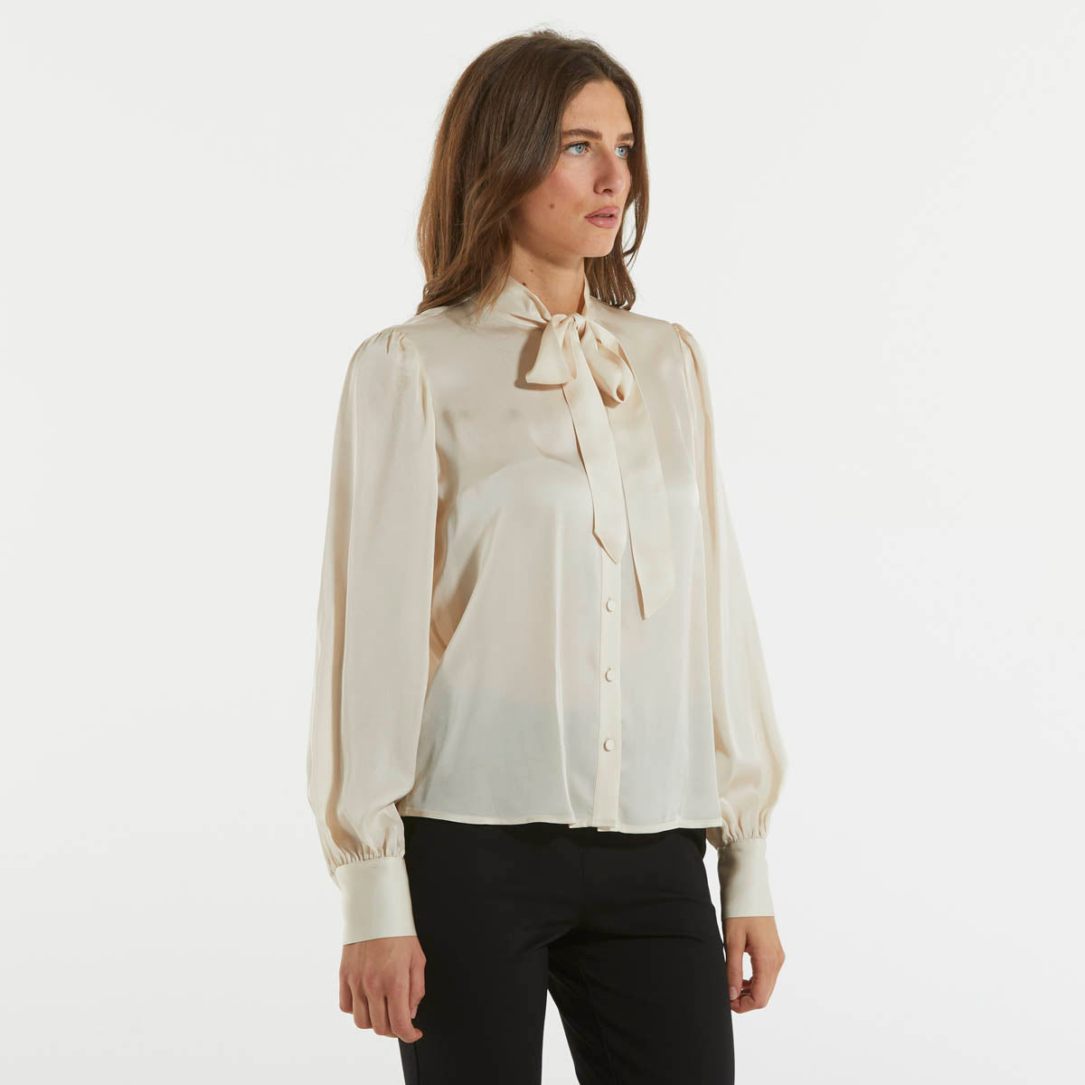 Twinset camicia avorio con fiocco