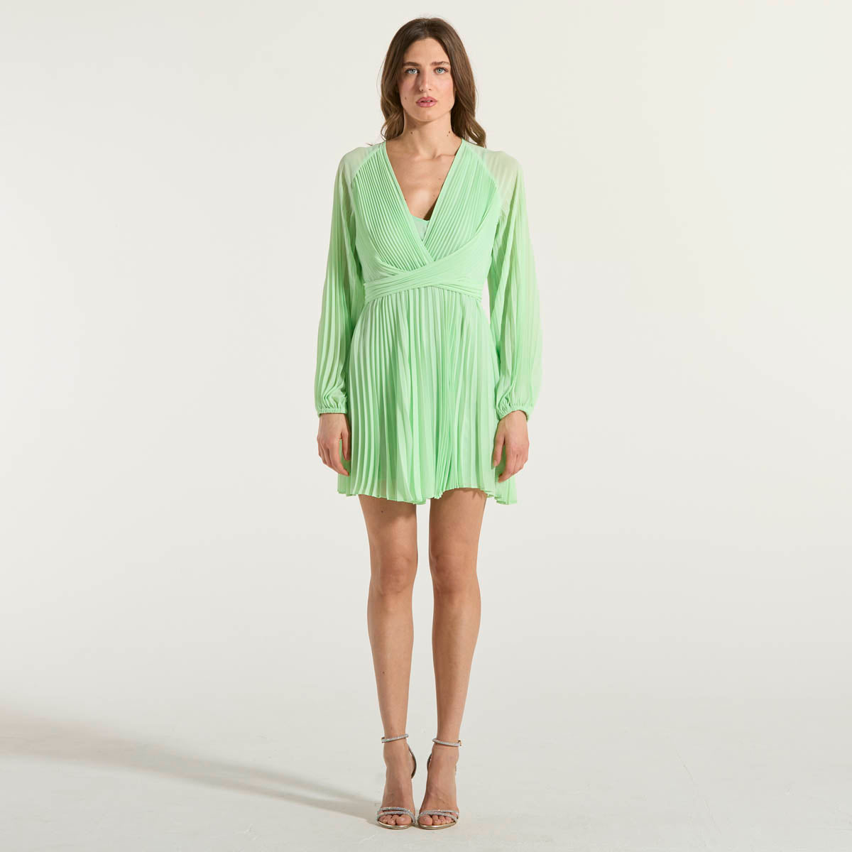 Twinset abito corto in georgette plissé menta