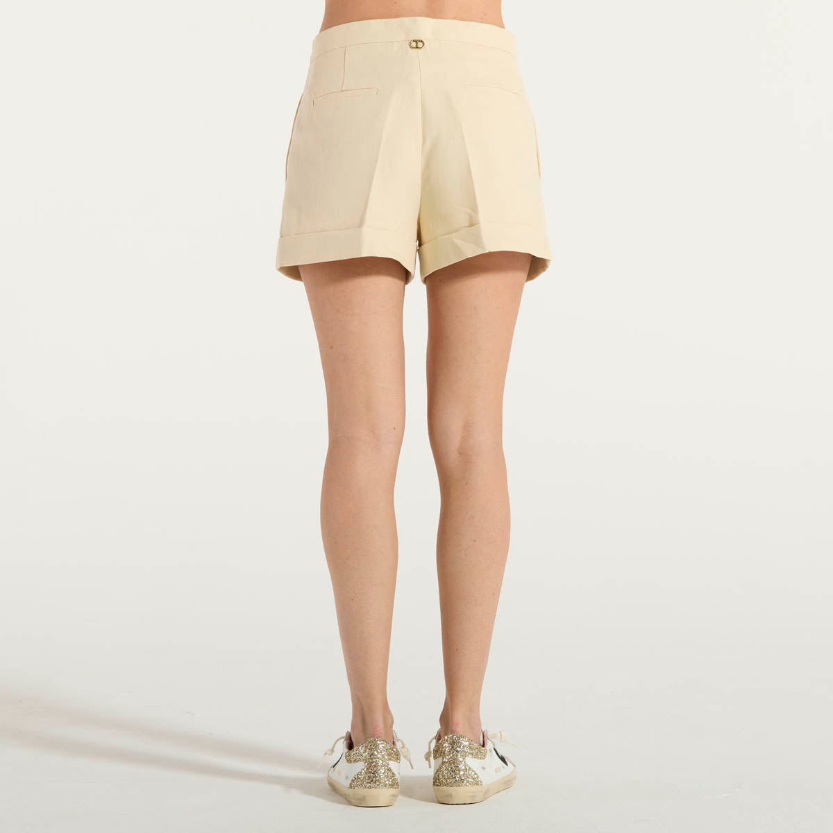 Twinset shorts in tessuto beige