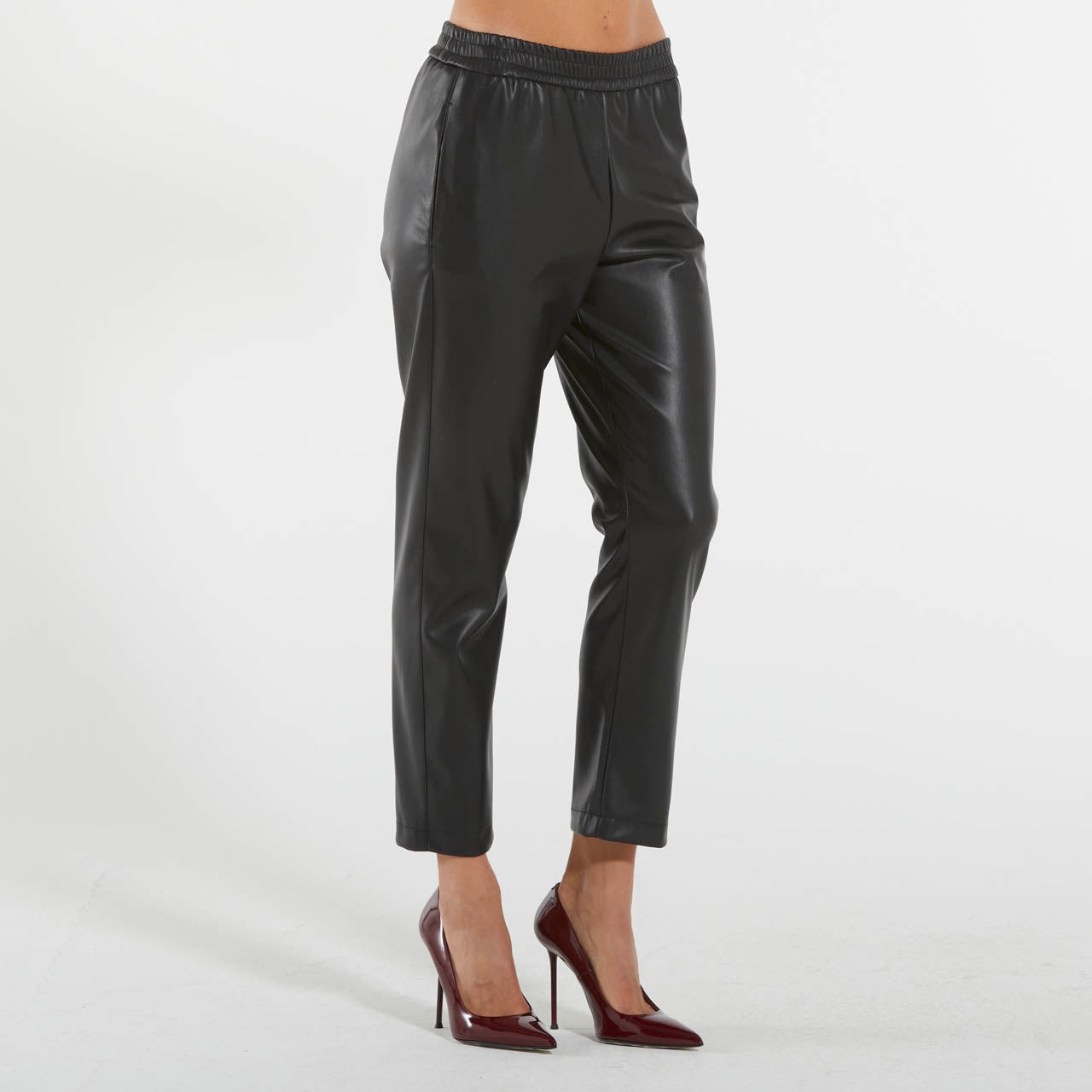 Solotre pantalone nero in ecopelle