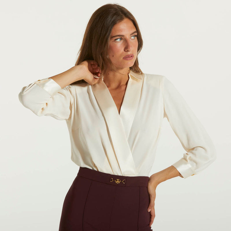 Elisabetta Franchi tuta con camicia incrociata