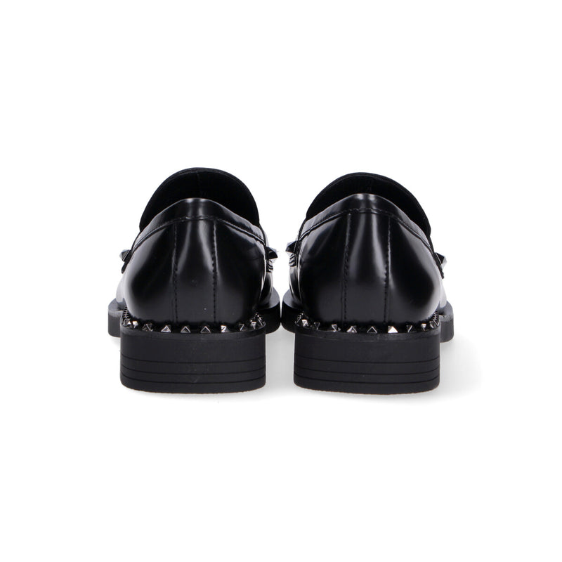 Ash mocassino Whisper Studs pelle nera